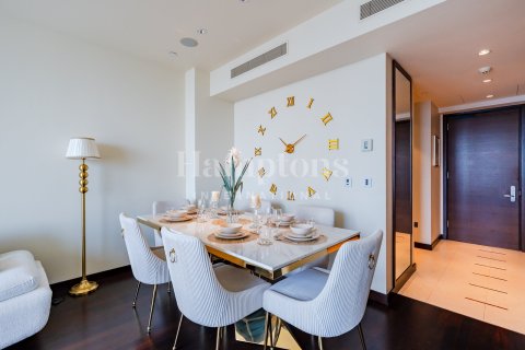 Apartamento en Burj Khalifa, Dubai, 1 dormitorio, 101.82168800 m², № 63963 - foto 10