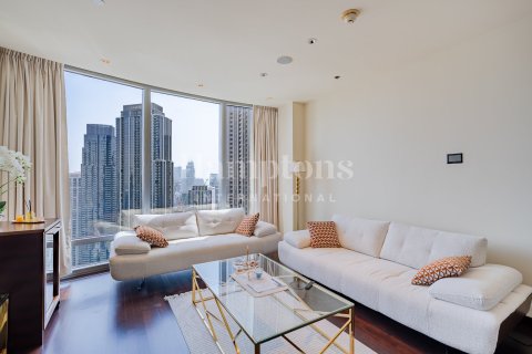 Apartamento en Burj Khalifa, Dubai, 1 dormitorio, 101.82168800 m², № 63963 - foto 11