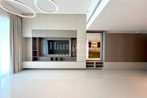Apartment in Dubai Harbour, Dubai 2 bedrooms, 131.46982239 sq.m. № 63966 - photo 15