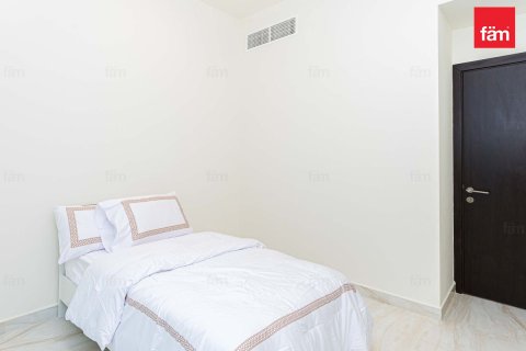 Снять в аренду квартиру в Al Furjan, Дубай: 3 спальни, 168.6м², № 71773 - фото 3