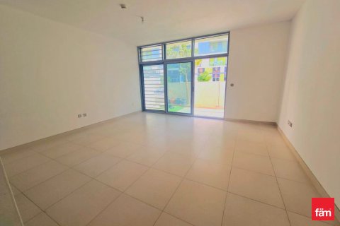 Снять в аренду таунхаус в Дубае: 2 спальни, 161м², № 71770 - фото 4