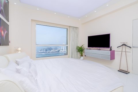 Купить квартиру в Дубай Марине, Дубай: 3 спальни, 495м², № 120510 - фото 24