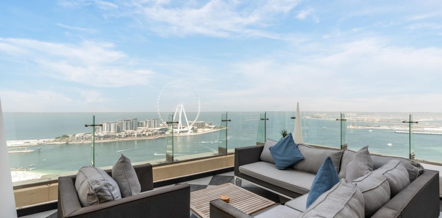 Квартира в Дубай Марине, Дубай, 3 спальни, 495м², № 120510