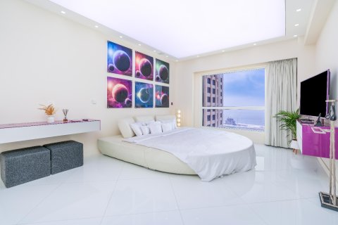 Купить квартиру в Дубай Марине, Дубай: 3 спальни, 495м², № 120510 - фото 12