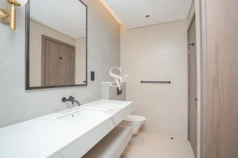 Apartment in Business Bay, Dubai 1 bedroom, 80 sq.m. № 102148 - photo 2