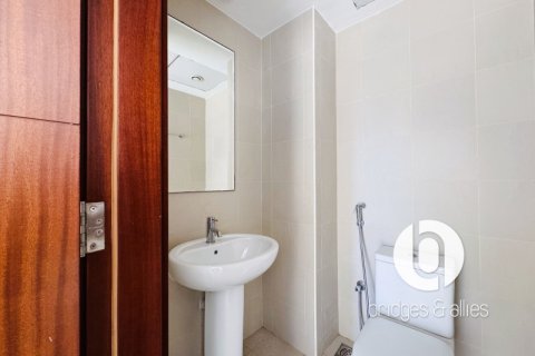 Apartment in Downtown Dubai (Downtown Burj Dubai), Dubai 2 bedrooms, 123 sq.m. № 101468 - photo 4