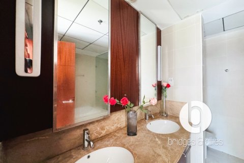 Apartment in Downtown Dubai (Downtown Burj Dubai), Dubai 2 bedrooms, 123 sq.m. № 101468 - photo 2