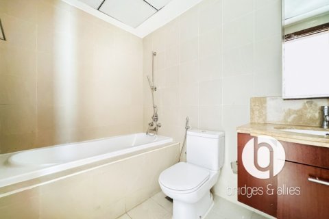 Apartment in Downtown Dubai (Downtown Burj Dubai), Dubai 2 bedrooms, 123 sq.m. № 101468 - photo 5
