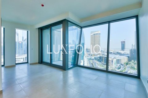 Apartamento en Burj Vista, Downtown Dubai (Downtown Burj Dubai), Dubai, 3 dormitorios, 179 m², № 46160 - foto 1