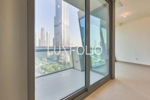 Apartamento en Burj Vista, Downtown Dubai (Downtown Burj Dubai), Dubai, 3 dormitorios, 179 m², № 46160 - foto 11