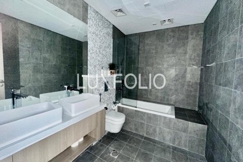 Apartment in Dubai Marina, Dubai 2 bedrooms, 142 sq.m. № 46171 - photo 9