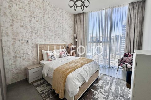Apartment in Dubai Marina, Dubai 2 bedrooms, 142 sq.m. № 46171 - photo 11