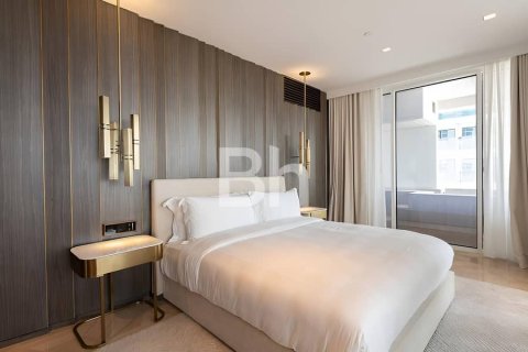 Apartment in Palm Jumeirah, Dubai 3 bedrooms, 216 sq.m. № 21447 - photo 5