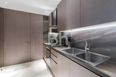 Apartment in Palm Jumeirah, Dubai 3 bedrooms, 216 sq.m. № 21447 - photo 8