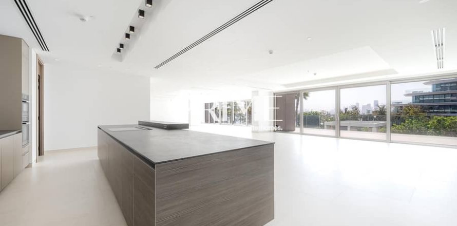 Квартира в Пальме Джумейре, Дубай, 4 спальни, 708м², № 21444