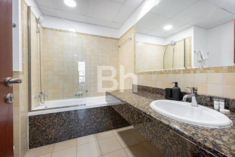 Снять в аренду квартиру в Джумейра Бич Резиденс, Дубай: 2 спальни, 124м², № 21449 - фото 14