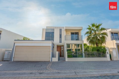 Villa in Dubai Hills Estate, Dubai 4 bedrooms, 455.5 sq.m. № 139292 - photo 27