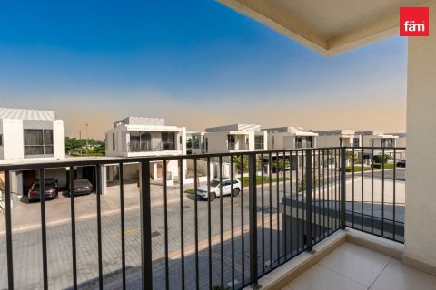 Villa in Dubai Hills Estate, Dubai 4 bedrooms, 455.5 sq.m. № 139292 - photo 26