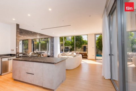 Купить виллу в Дубай Хилс Эстейт, Дубай: 4 спальни, 455.5м², № 139293 - фото 3