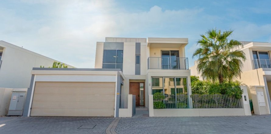 Вилла в Дубай Хилс Эстейт, Дубай, 4 спальни, 455.5м², № 139293