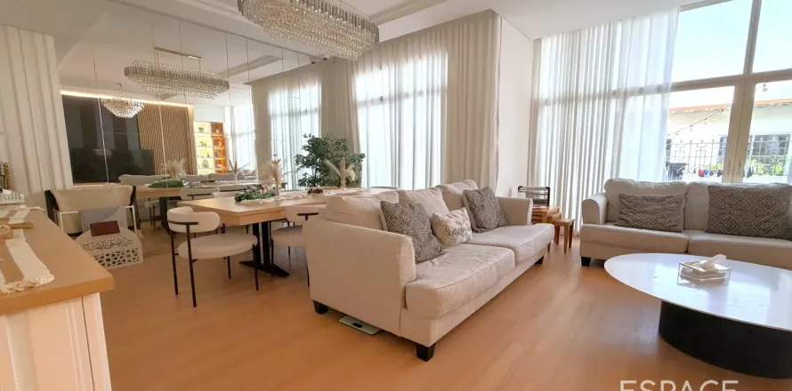 Maison de ville à Al Furjan, Dubai, 4 chambres, 279 m², № 61515