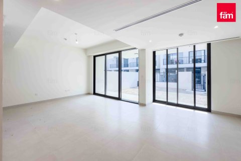 Villa en Town Square, Dubai, 3 dormitorios, 176.9 m², № 84807 - foto 3