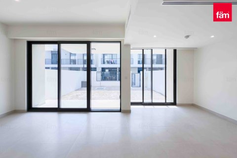 Villa en Town Square, Dubai, 3 dormitorios, 176.9 m², № 84807 - foto 4