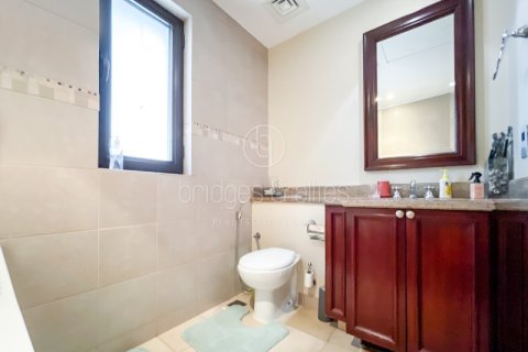 Apartment in Old Town, Dubai 1 bedroom, 93.6 sq.m. № 47334 - photo 11