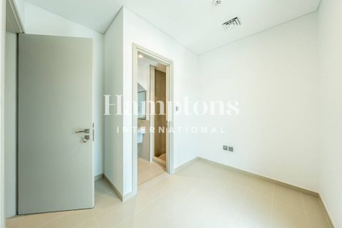 Townhouse in Silver Springs, DAMAC Hills (Akoya by DAMAC), Dubai 3 bedrooms, 179.67440200 sq.m. № 63856 - photo 11