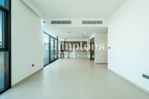 Townhouse in Silver Springs, DAMAC Hills (Akoya by DAMAC), Dubai 3 bedrooms, 179.67440200 sq.m. № 63856 - photo 9