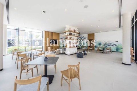 Townhouse in Silver Springs, DAMAC Hills (Akoya by DAMAC), Dubai 3 bedrooms, 179.67440200 sq.m. № 63856 - photo 1