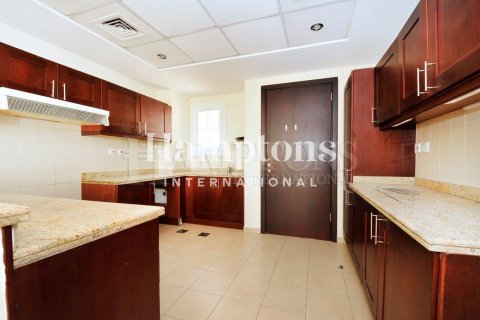 Villa in Arabian Ranches 2, Dubai 3 bedrooms, 253.53971924 sq.m. № 63798 - photo 22