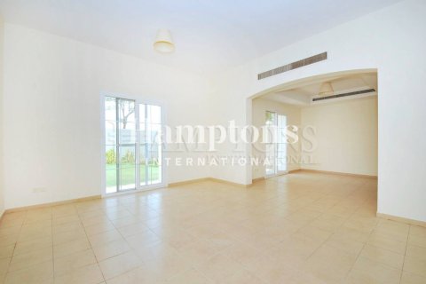 Villa in Arabian Ranches 2, Dubai 3 bedrooms, 253.53971924 sq.m. № 63798 - photo 21