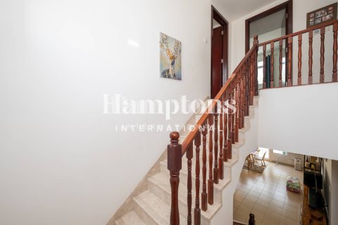 Villa in Arabian Ranches 2, Dubai 3 bedrooms, 253.53971924 sq.m. № 63798 - photo 5