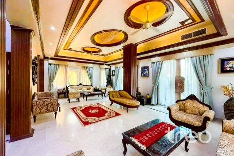 Villa à The Villa, Dubai, 5 chambres, 483.47 m², № 124673 - photo 3