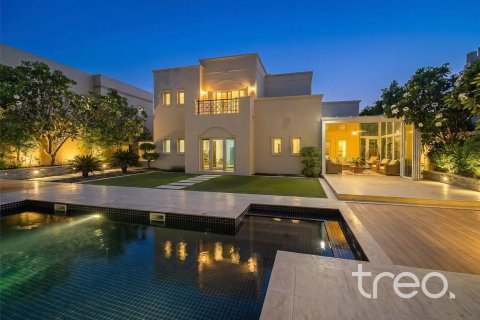فيلا في المرابع العربية, دبي 4 غرف نوم, 325.53 م² رقم 124676