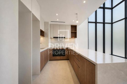 Villa in Mudon, Dubai 4 bedrooms, 294.22 sq.m. № 140526 - photo 2
