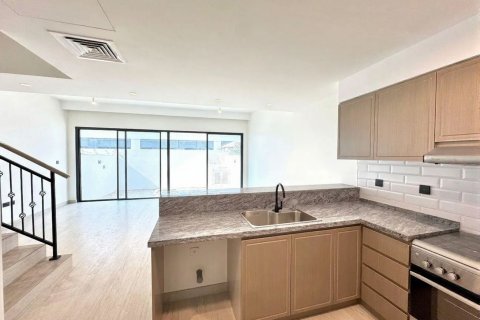 Maison de ville à Al Wasl, Dubai, 4 chambres, 211 m², № 105707 - photo 5