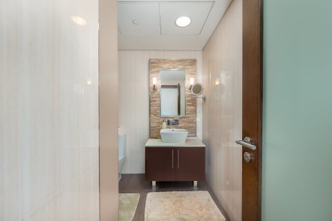 Apartment in DIFC, Dubai 1 bedroom, 87.14 sq.m. № 142168 - photo 8
