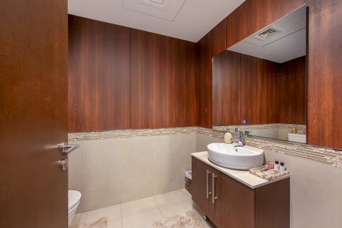 Apartment in DIFC, Dubai 1 bedroom, 87.14 sq.m. № 142168 - photo 13