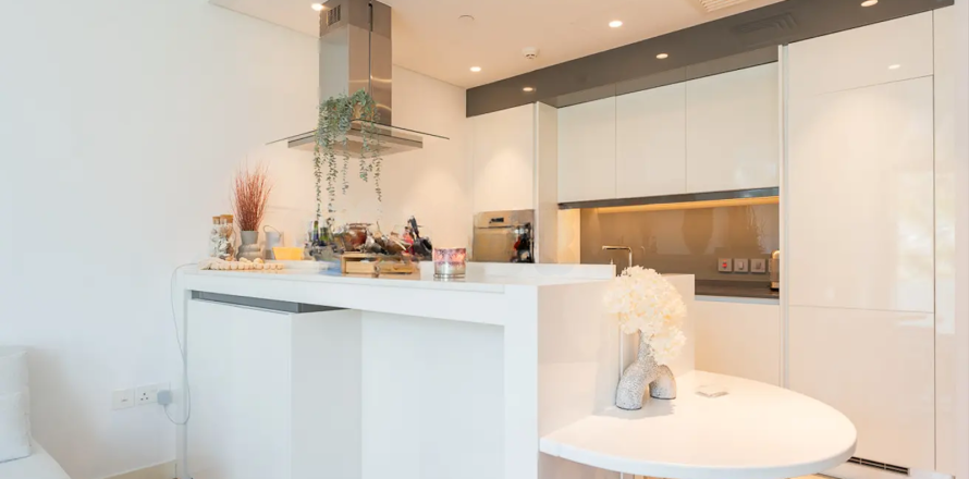 Appartement à Dubai, 1 chambre, 77 m², № 5484