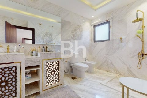 Снять в аренду виллу в Пальме Джумейре, Дубай: 3 спальни, 423м², № 25113 - фото 4