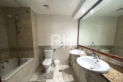 Apartment in Dubai Marina, Dubai 2 bedrooms, 146 sq.m. № 25112 - photo 3