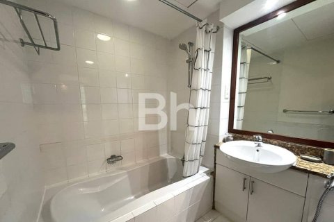 Apartment in Dubai Marina, Dubai 2 bedrooms, 146 sq.m. № 25112 - photo 2
