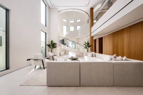Купить виллу в Джумейра Гольф Эстейтс, Дубай: 5 спален, 714м², № 58010 - фото 11