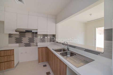 Villa in Dubai 3 bedrooms, 164.7 sq.m. № 84142 - photo 7