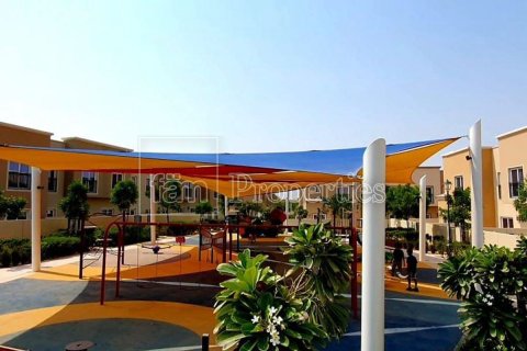 Villa in Dubai 3 bedrooms, 164.7 sq.m. № 84142 - photo 24