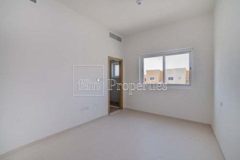 Villa in Dubai 3 bedrooms, 164.7 sq.m. № 84142 - photo 17