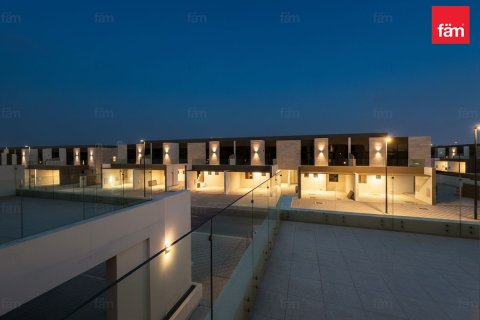 Villa in Dubai 4 bedrooms, 191.4 sq.m. № 84141