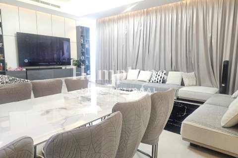 Снять в аренду таунхаус в Murooj Al Furjan, Al Furjan, Дубай: 4 спальни, 203.64337600м², № 110692 - фото 15
